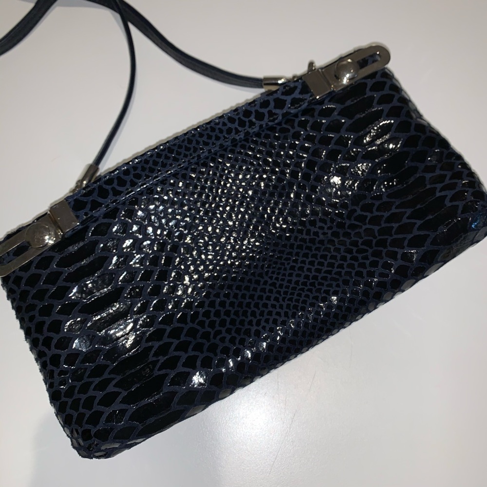 Due Fratelli navy & black snakeskin handbag